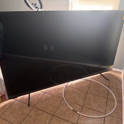 86” Element Xumo Smart Tv