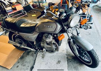 1982 Honda Silverwing GL500
