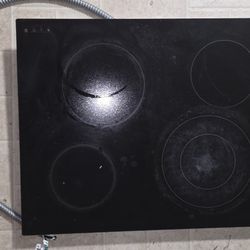 Cooktop Karinear Kinda Broken.
