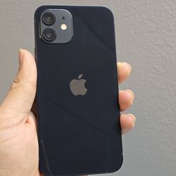 IPhone 12 Unlocked