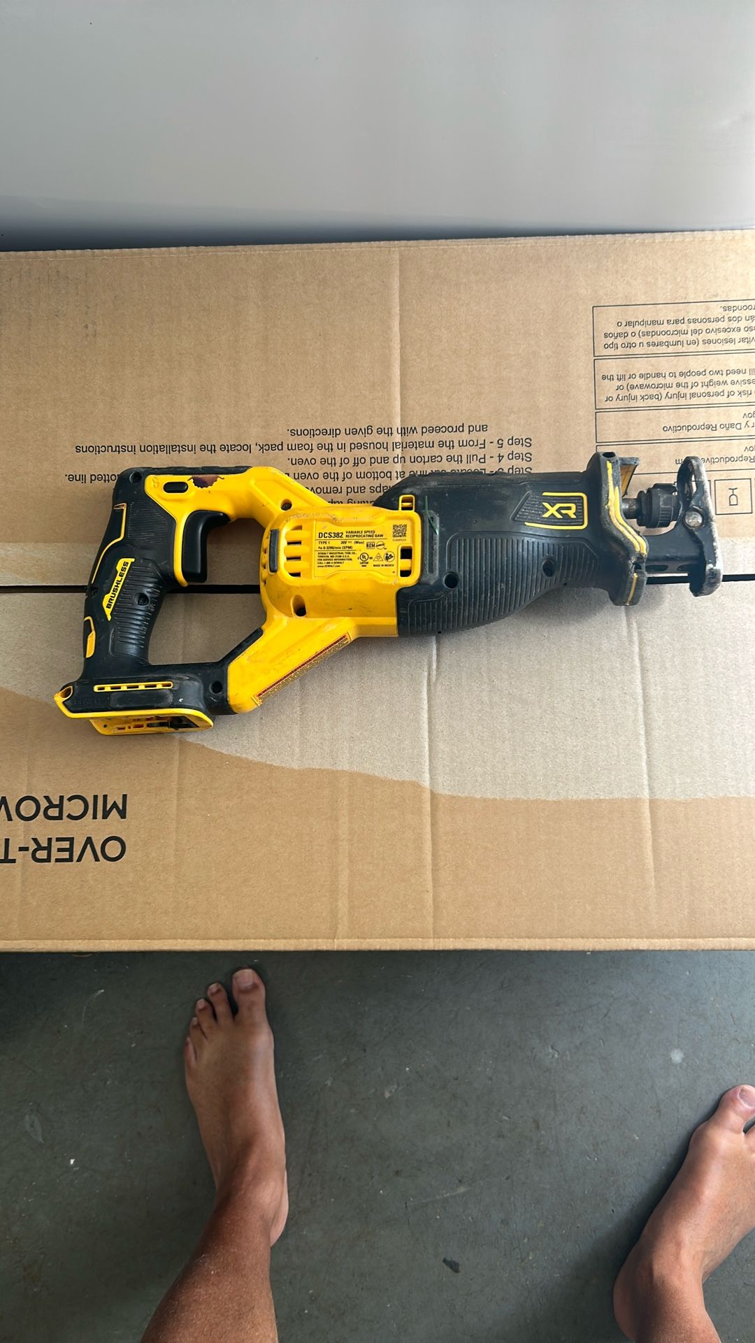 DeWalt Model DCS382