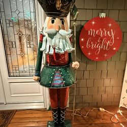 Christmas Vintage 6’ Nutcracker 