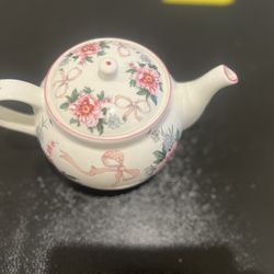 Teapot