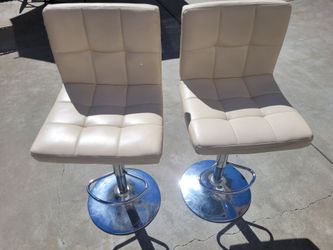 Bar Stools/Chairs