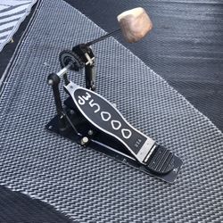 DW 5000 Drum Pedal
