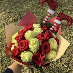 Elf Christmas Bouquet 
