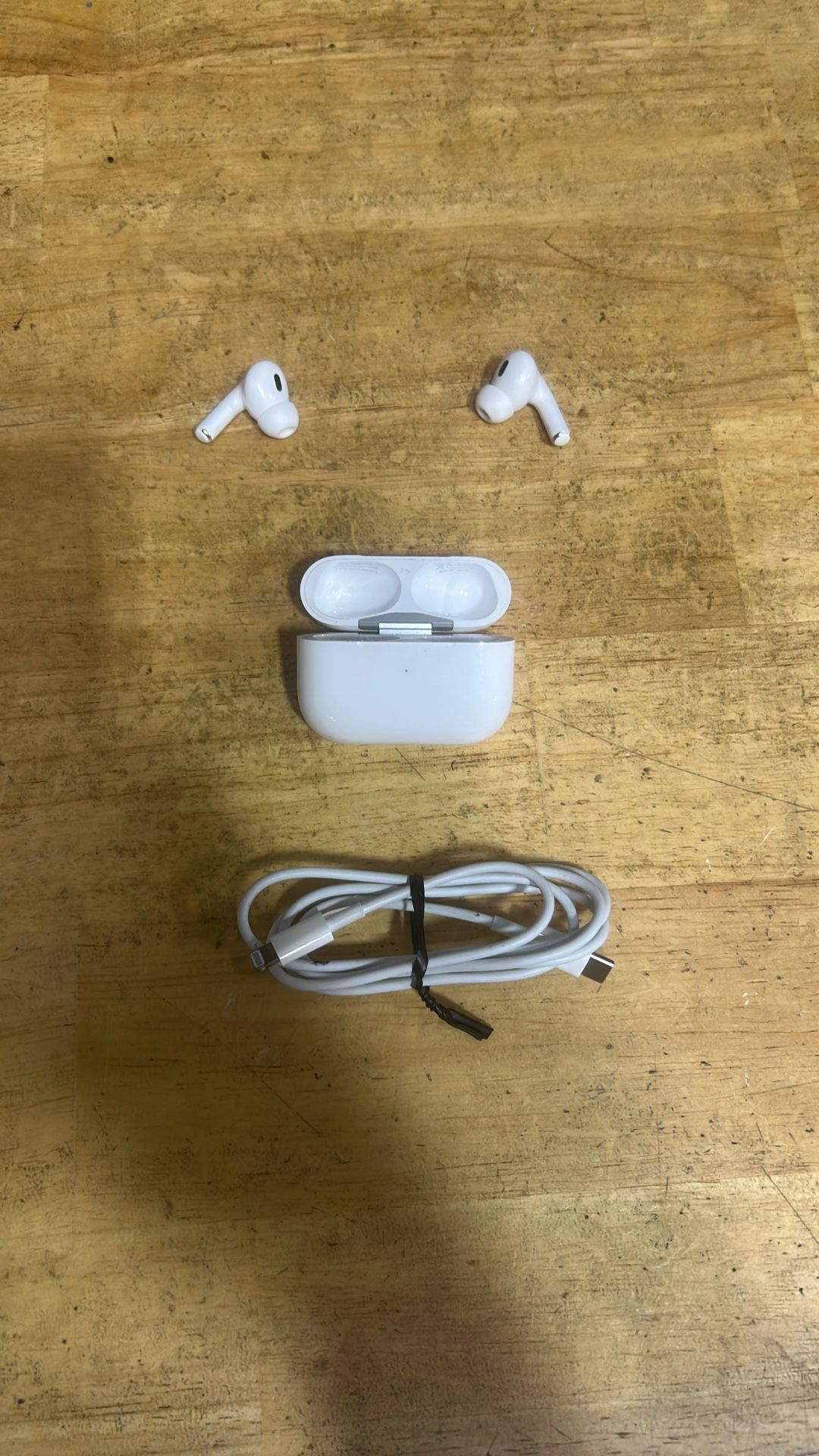 Apple AirPods Pro 2 + 3 In 1 Charger