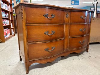 Light Carved Wood Serpentine 6-Drawer Low Dresser