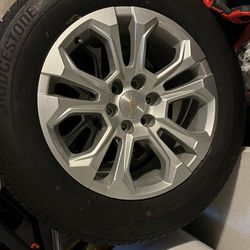 2023 chevy Silverado takeoff wheels and tires 