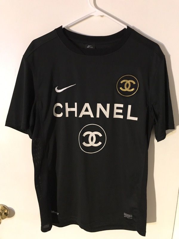 Momentum nood Dageraad Authentic Nike X Chanel Jersey for Sale in Los Angeles, CA - OfferUp