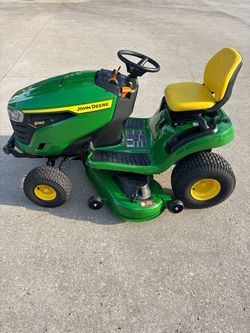 John deere S140 48 in. 22 HP V-Twin Gas Hydrostatic Riding Lawn Mower