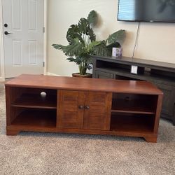 TV console/media center
