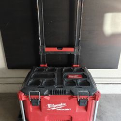 Milwaukee Packout