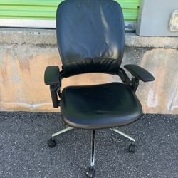 Steelcase Leap Leather Chair
