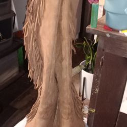 Woman's Flat Boots Size 8 Lightly Used 