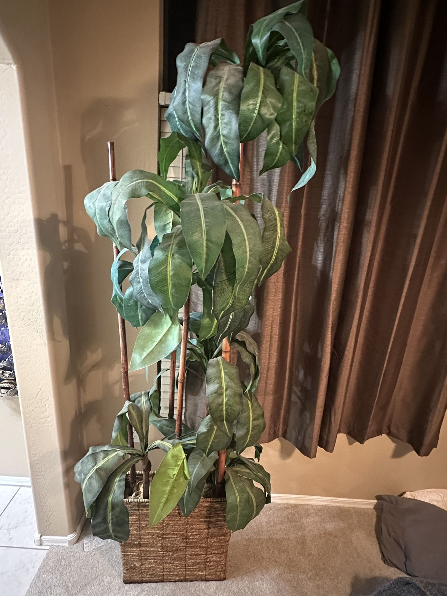 Faux Tropical Bamboo Leafy Plant W/wicker Basket Stand 7ft Tall