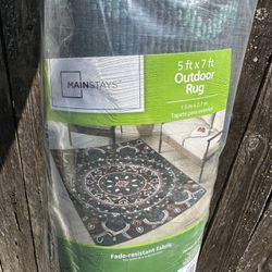 5x7 Outdoor Rug