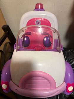 Doc Mcstuffen Rosie the Rescuer Ambulance