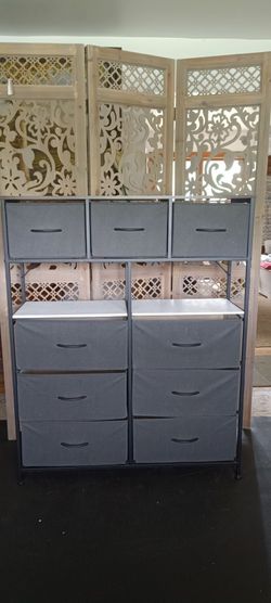 Storage cubby