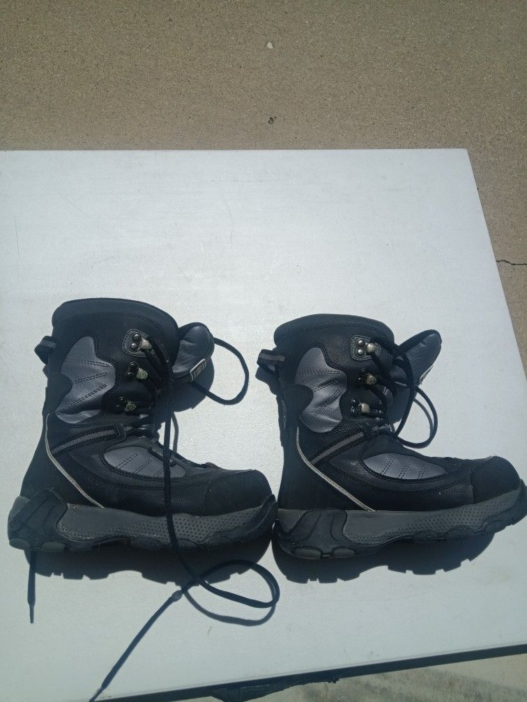 Snowmobiling Boots Yamaha Size 7