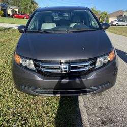 2016 Honda Oddessy ( Rebuilt Title)