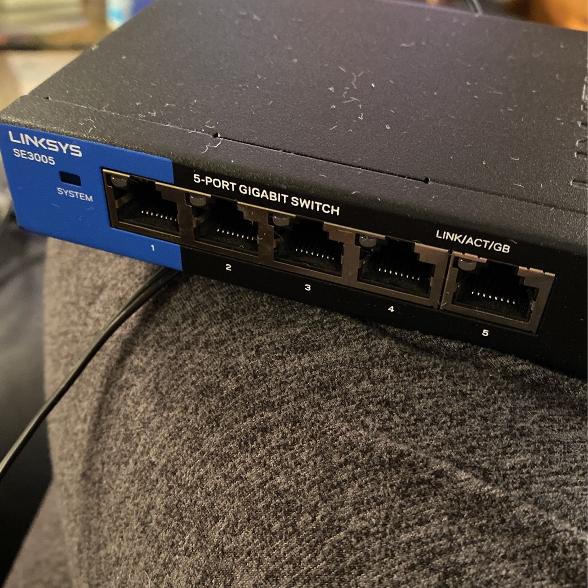 Linksys SE3005: 5-Port Gigabit Ethernet Switch