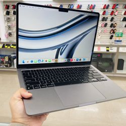 MacBook Air M3 8gb Ram 256gb SSD 