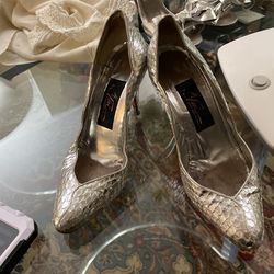 Silver Fiori Heels