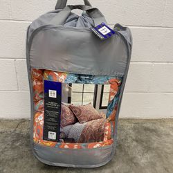 New Twin / Twin XL Bedding 