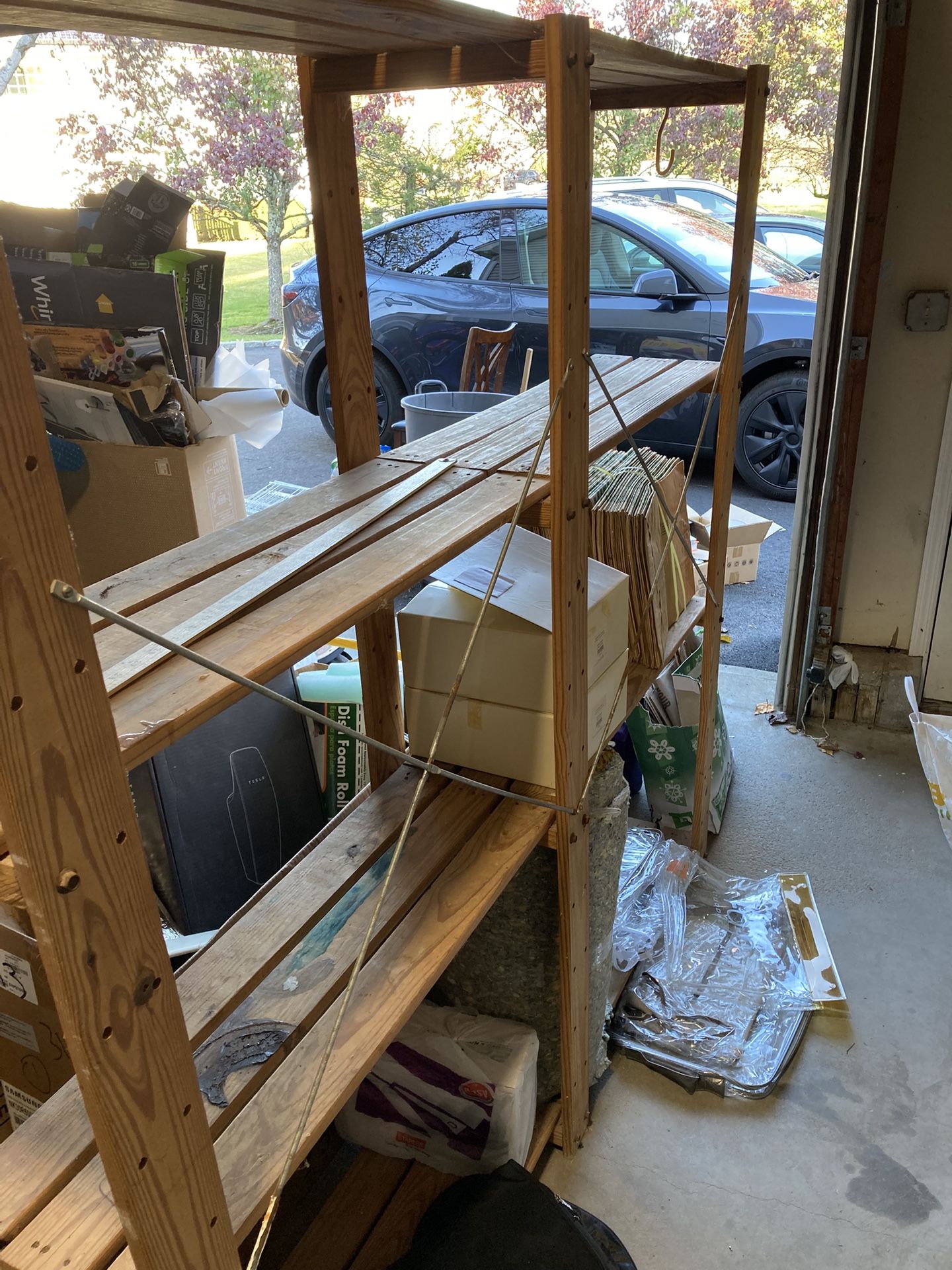 Wooden & Plastic Shelves