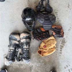 Baseball catcher Equipment (Youth)