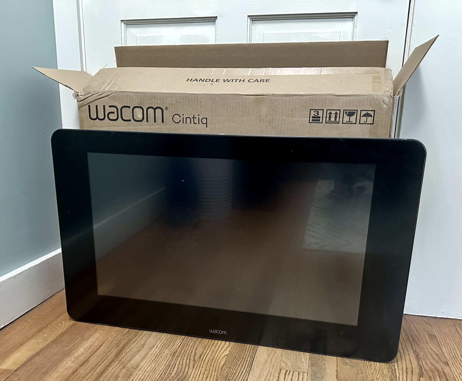 Wacom Cintiq 27QHD—DTK2700