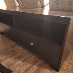 TV Stand / Cabinet