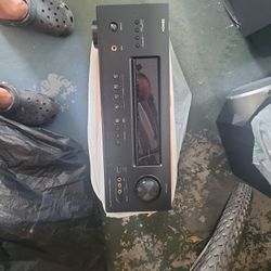 Stereo and matching speakers 