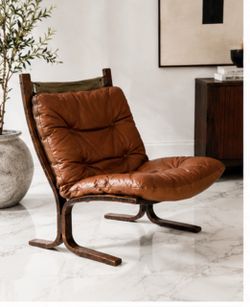 Gorgeous McmCognac Leather Siesta chair