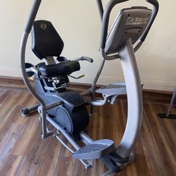Octane Fitness Recumbent Elliptical