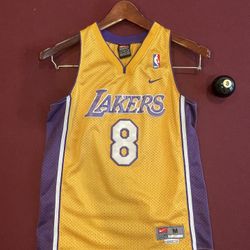 Team Nike Kobe Bryant #8 Vintage M