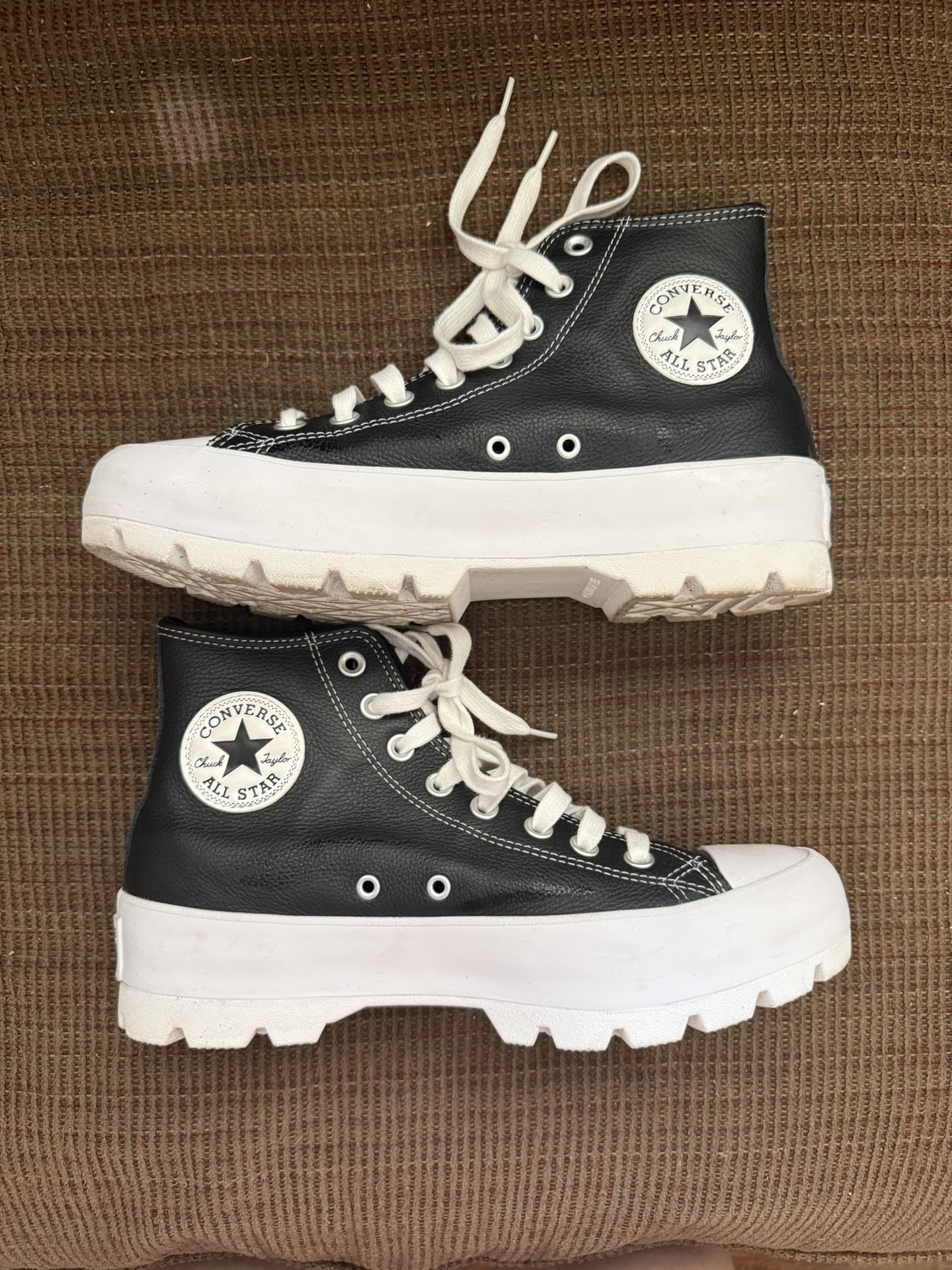 Converse Women 9.5