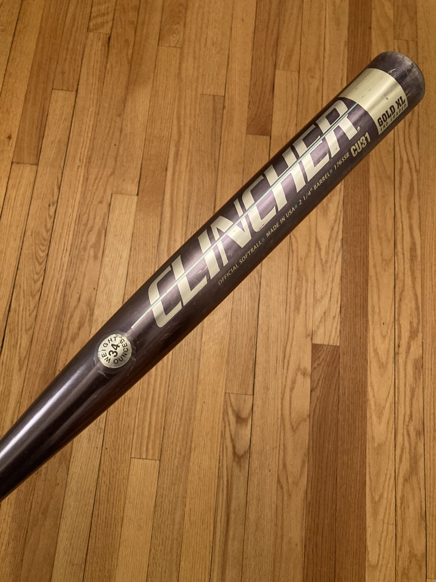 34oz Blue Gold XL Clincher DeBeer Softball Bat