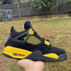 Jordan 4 Retro “Yellow Thunder”