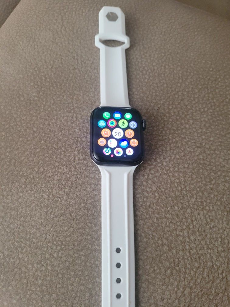 Apple Watch SE 40 MM