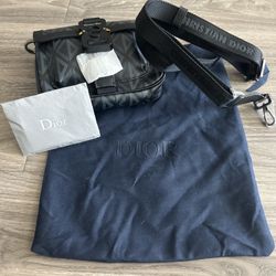 Dior purse