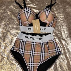BURBERRY SET LAST ONE SIZE SMALL 
