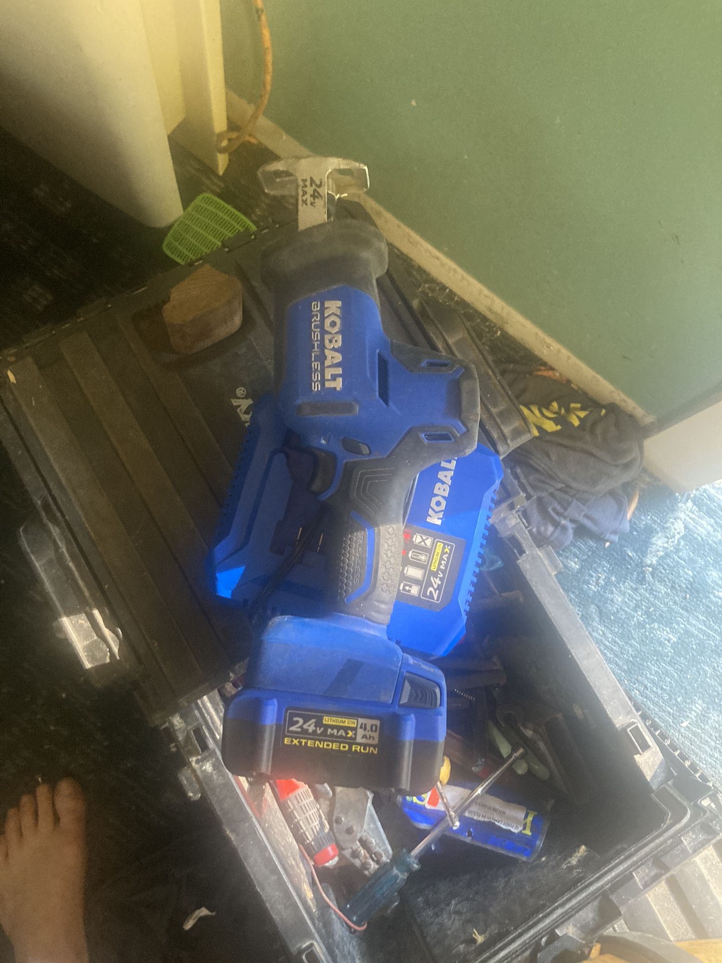 Kobalt 24v Max Saws-All And Charger