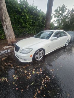2012 Mercedes-Benz S-Class
