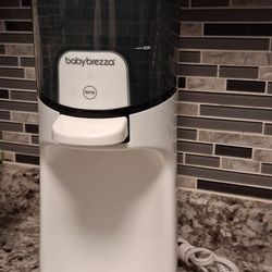 Baby Brezza