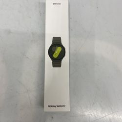 Samsung - Galaxy Watch7 Aluminum Smartwatch 44mm BT - Green - (2024)