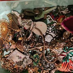 Broken And 1 Off Earring Lot Mostly Vintage Including Belt Buckles And Brooches 