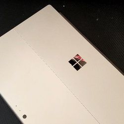 Microsoft Windows Surface Pro 4, Type Cover, Charger, Factory Reset