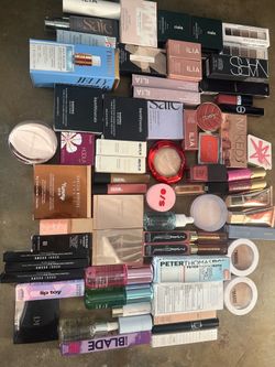 Wholesale makeup